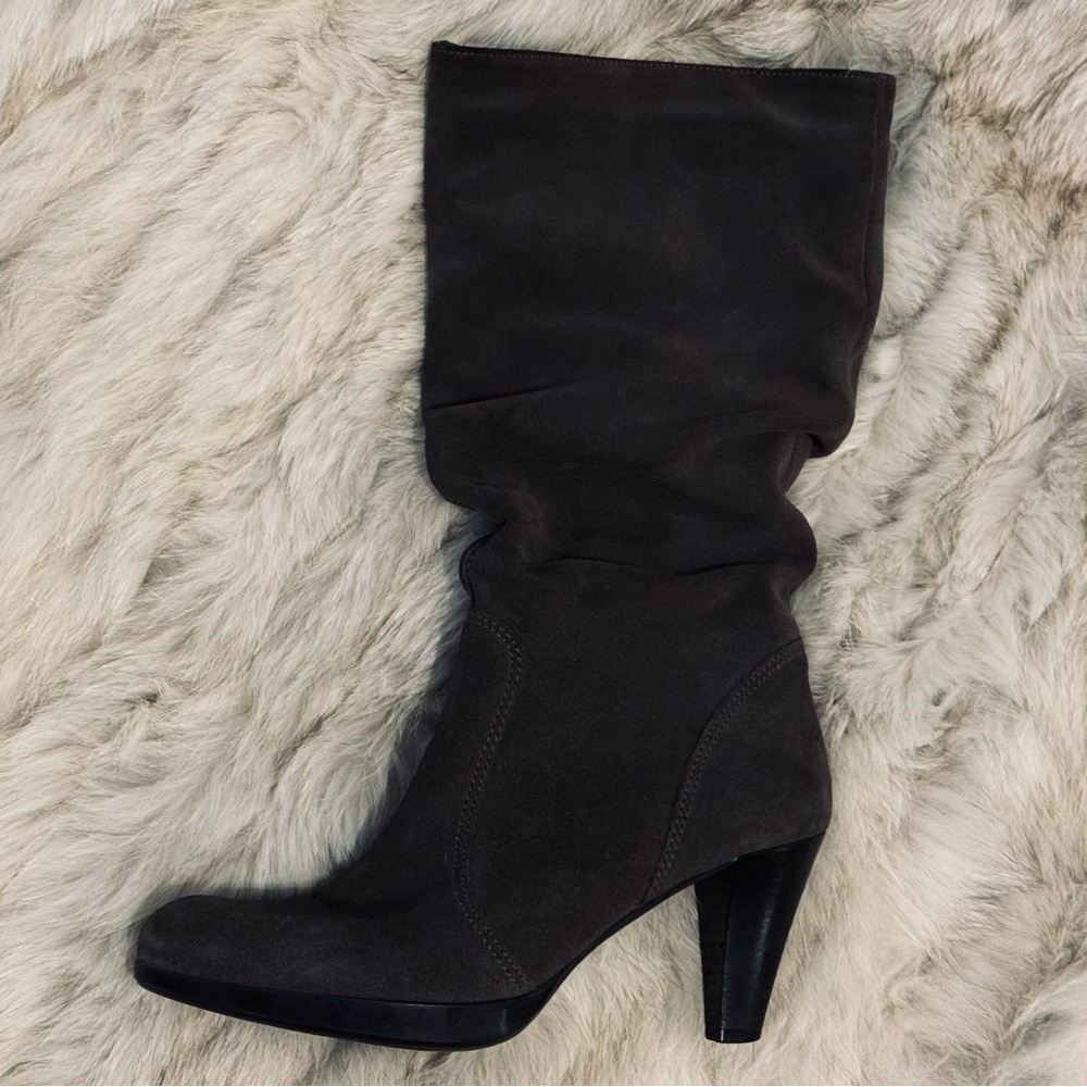 La Canadienne Women's Gray Suede Slouchy High Heel Boots Size 7 WORN ONCE $635 - Picture 9 of 10